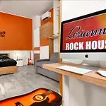 Lorianna Rock House